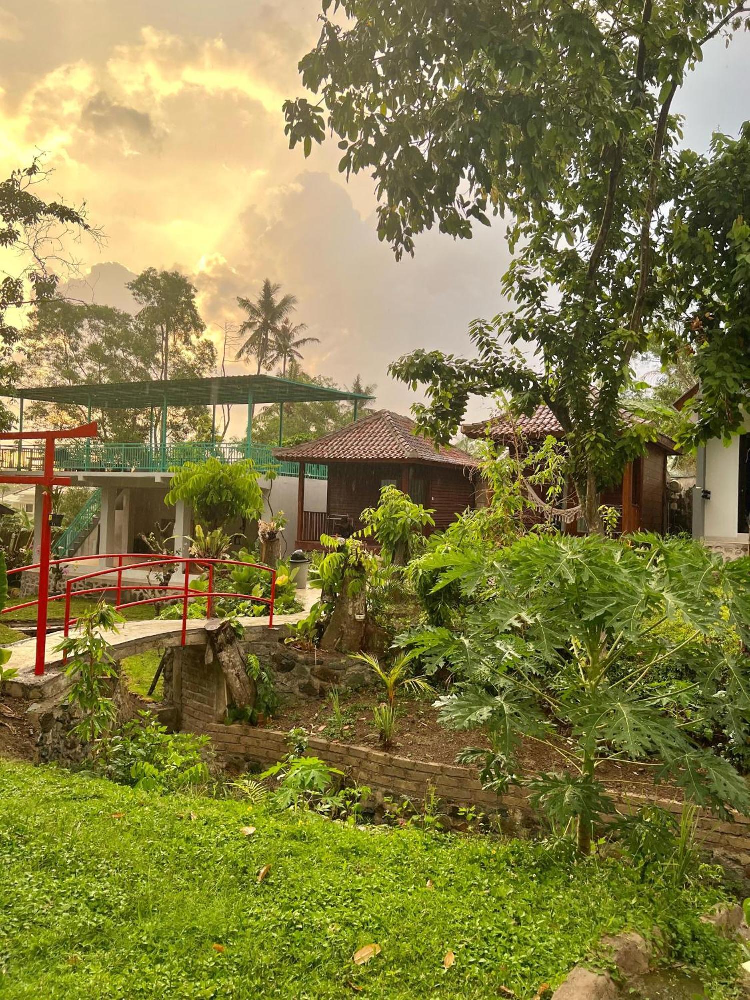 Makarma Resort Lombok Senggigi Luaran gambar