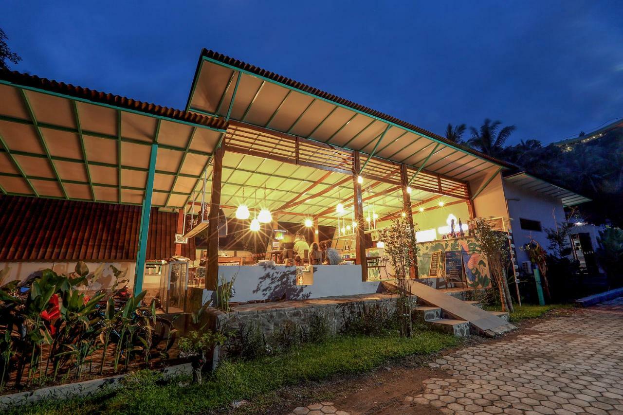 Makarma Resort Lombok Senggigi Luaran gambar